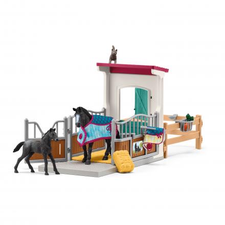 Schleich Farmworld: Schleich Horse stall with mare and foal 42611